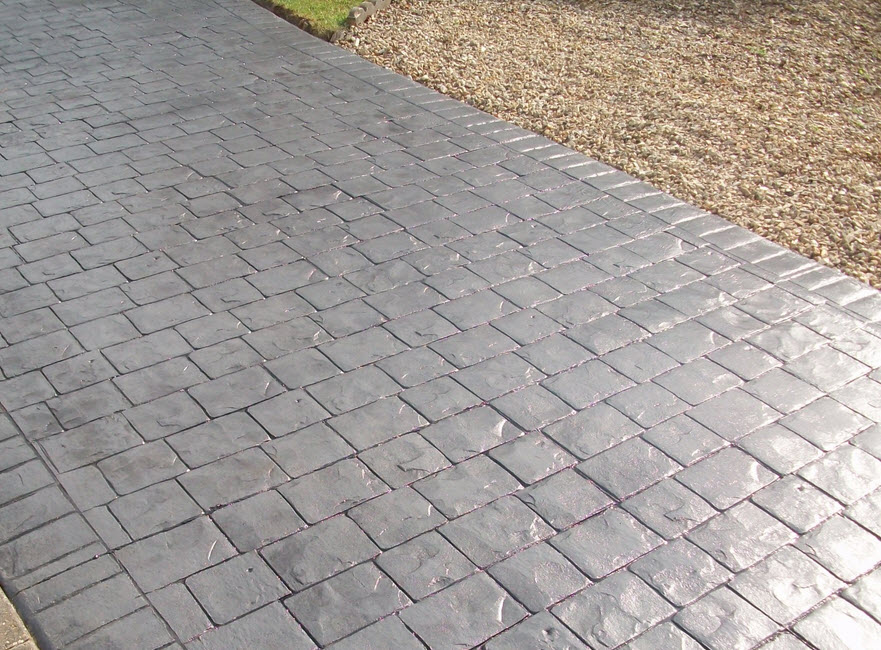 Imprinted concrete driveway Malvern from Paving Malvern uk